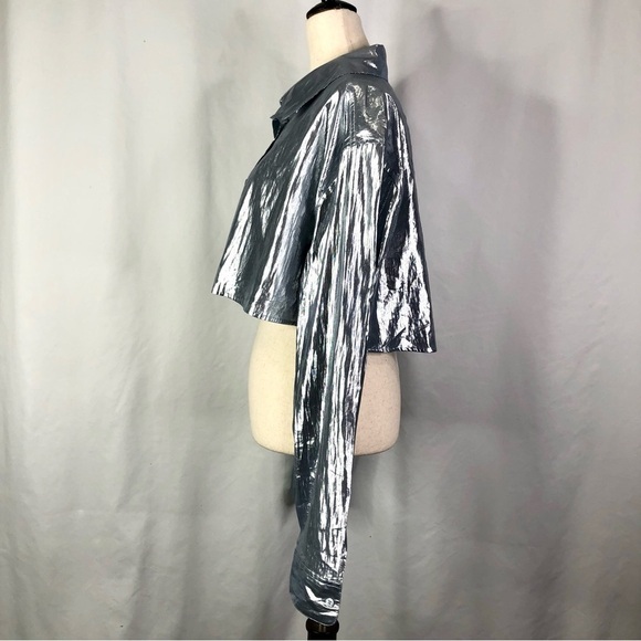 Justine Skye x H&M collab shirt metallic silver long sleeve crop button down L - Picture 6 of 11